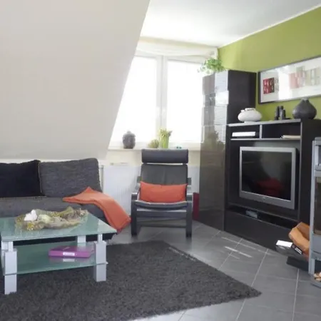 28 Og - Ferienwohnung In An Der Mueritz Röbel
