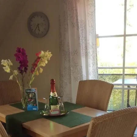 28 Og - Ferienwohnung In An Der Mueritz * Röbel